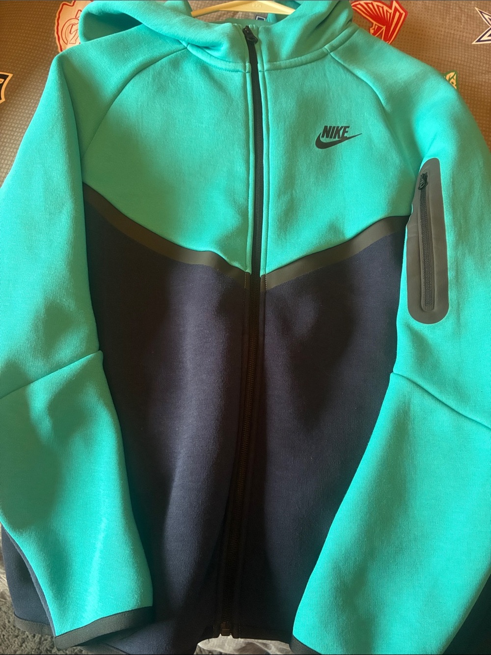 Youth Boys Nike two tone Nike Tech